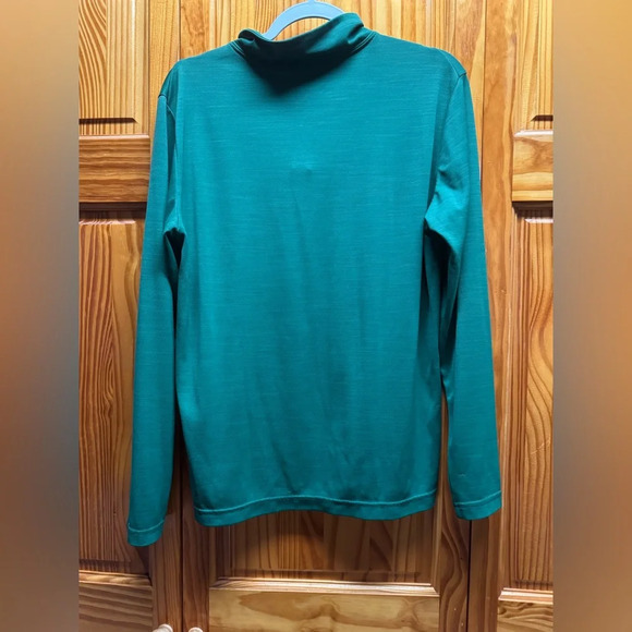 North Dakota State University Nike Quarter Zip - Picture 2 of 5